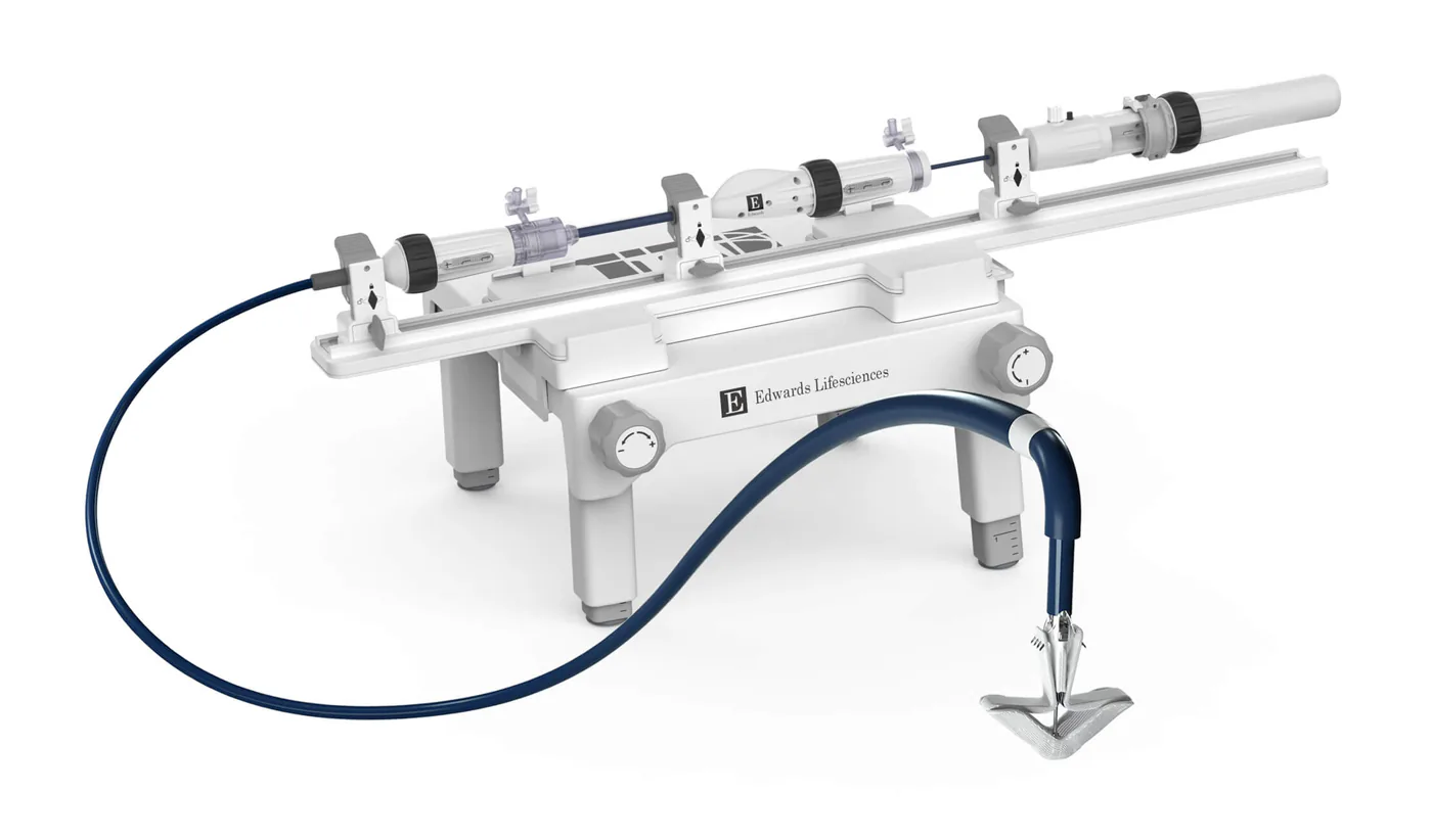 Sistema PASCAL Precision: cateter azul com o implante de espaçador e pás na ponta, montado sobre a base de manuseio